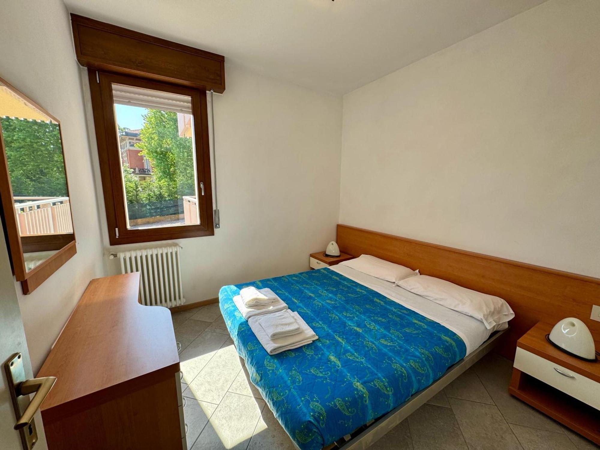 Easy Apartments Peschiera Peschiera del Garda Exterior photo
