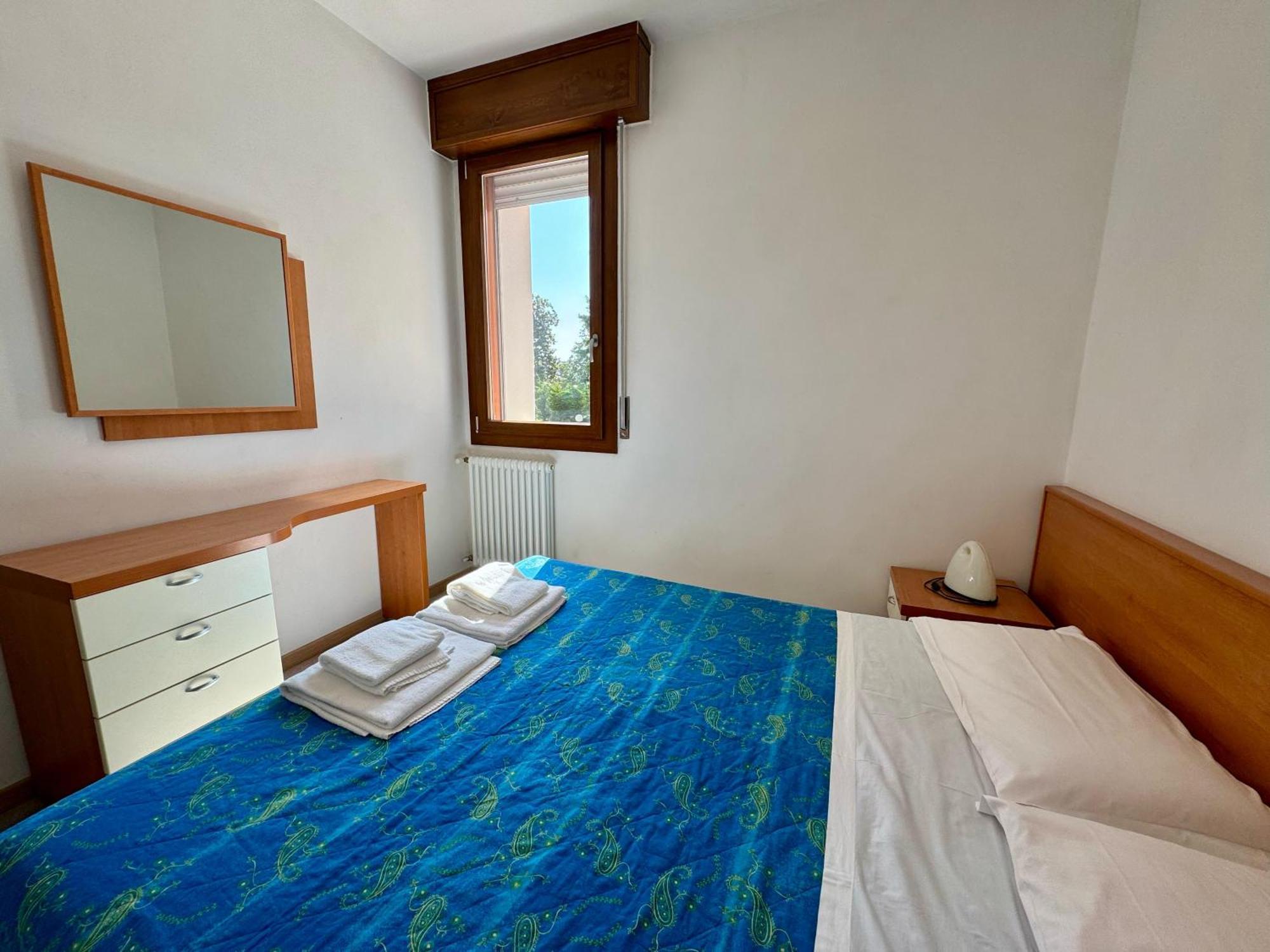 Easy Apartments Peschiera Peschiera del Garda Exterior photo