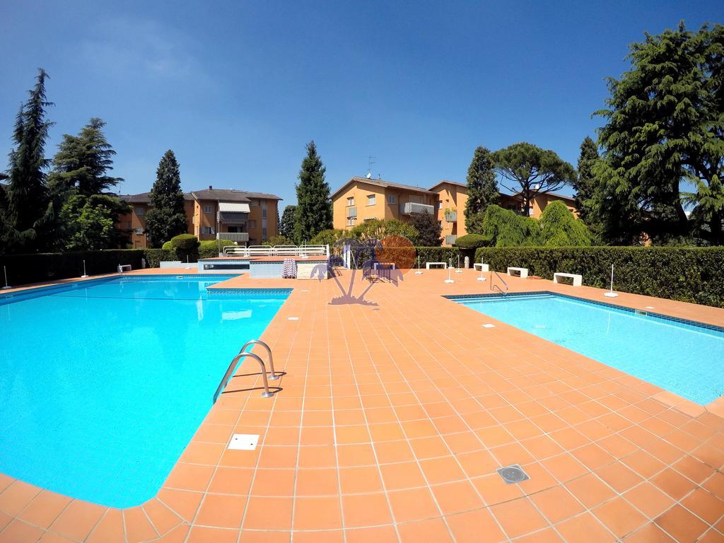 Easy Apartments Peschiera Peschiera del Garda Exterior photo